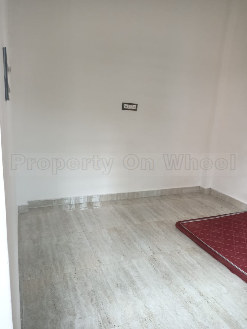 Two floors house on sale