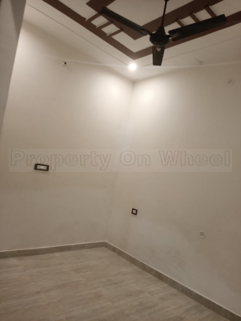 Two floors house on sale